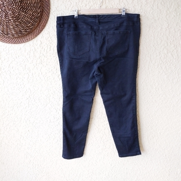 Torrid TORRID CURVY SKINNY JEAN Size 20 - Picture 3 of 3